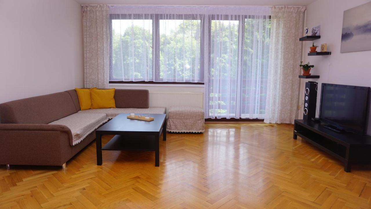 Cedron Apartments Benecko Esterno foto