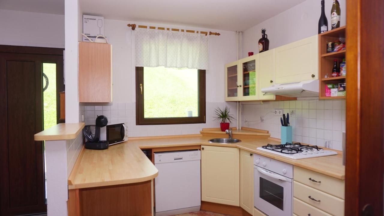 Cedron Apartments Benecko Esterno foto